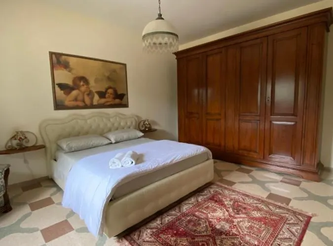 בית הארחה La Campanella מנדוריה